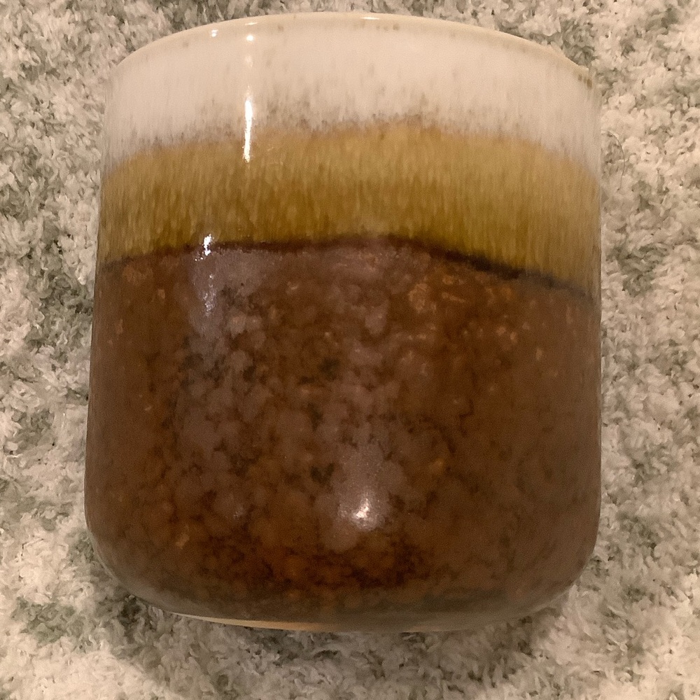 Ceramic Scented Honey Bun Soy Candle NWT 14 oz.   - Brown Gold and White Glazing - Picture 2 of 16